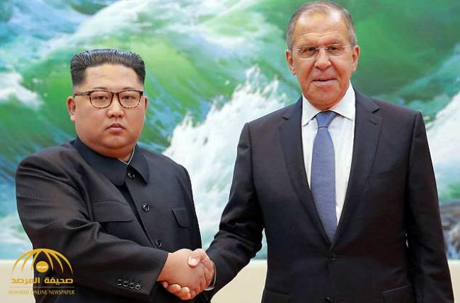 شاهد .. التلفزيون الروسي يفبرك "ابتسامة" للزعيم الكوري