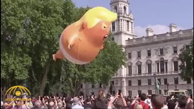 كيف علق الرئيس ترامب على إطلاق بالون يسخر منه أثناء زيارته بريطانيا ! - فيديو