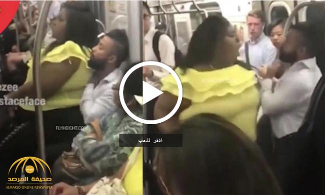 "لن تصدق ما فعلته بعد ذلك" .. شاهد امرأة سمينة تجلس فوق رجل داخل مترو في نيويورك