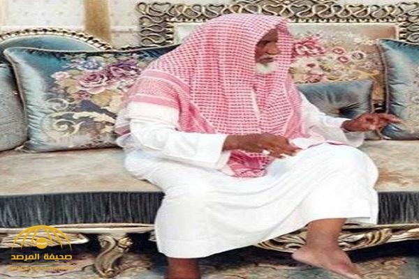 مسن سعودي يروي ذكريات حجاته الـ50.. وكانت أول حجة برفقة هذا الشخص!