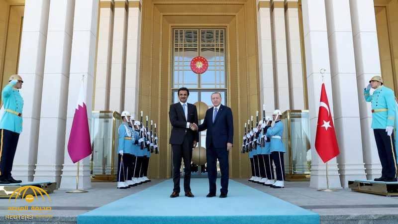 تميم يهدي أردوغان "القصر الطائر"- صور