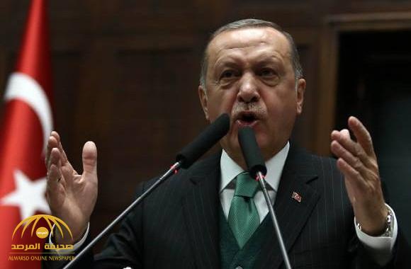 أزمة الليرة تتفاقم.. وأردوغان يدعو لانقلاب اقتصادي عالمي!