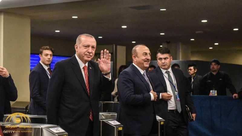 أردوغان يترك مقعده خلال كلمة ترامب.. وتوضيح تركي