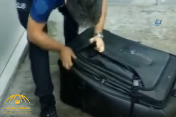 الأمن التركي يشتبه في حقيبة سفر سيدة أجنبية.. وحينما قام بفتحها كانت المفاجأة! -فيديو