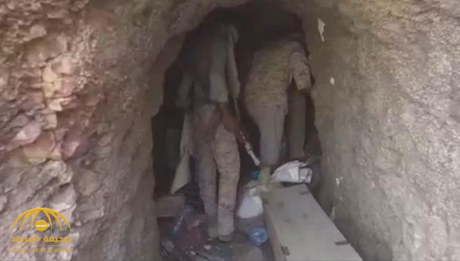"مقر للقيادات".. شاهد: مخبأ سري للحوثيين تحت الأرض في صعدة.. وهذا ما عثر عليه في الداخل