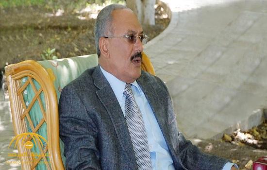 نسخة طبق الأصل.. شاهد.. شبيه الراحل "علي عبدالله صالح" يثير جدلا واسعا في اليمن