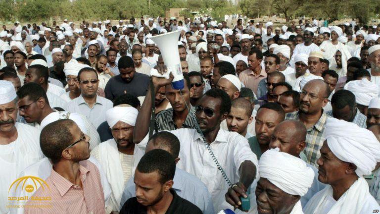 السودان: الزحف الأكبر يهدد القصر الرئاسي في الخرطوم !