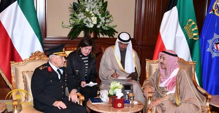 وفد عسكري تركي يزور أمير الكويت في قصره - صورة