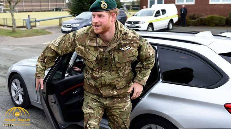 لأنه أغلق باب سيارته بنفسه.. البحرية البريطانية "تعتذر" للأمير هاري عن الخذلان!