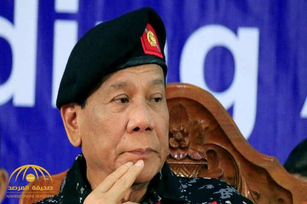 رئيس الفلبين مخاطبا عسكريي بلاده: هذا ما يجب أن يقوم به من يريد منكم القيام بانقلاب عسكري!