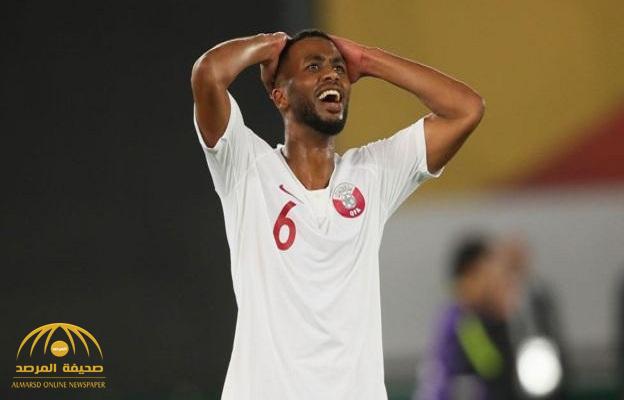 شاهد لاعب قطر "السوداني" يقف مع والده في أحد شوارع الدوحة!