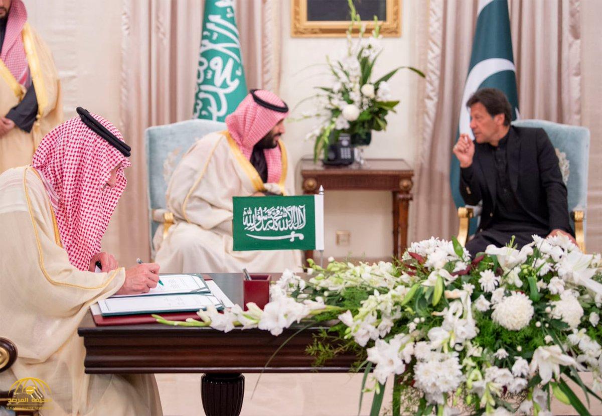 شاهد : ولي العهد ورئيس الوزراء الباكستاني يشهدان توقيع اتفاقيات بين البلدين