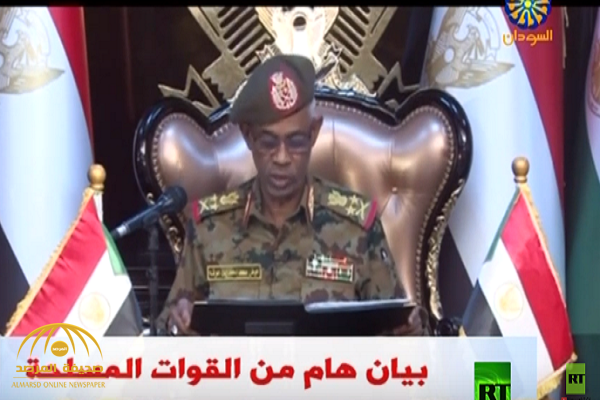 بالفيديو.. الجيش السوداني يعلن رسميا اعتقال البشير.. ويكشف عن مدة الفترة الانتقالية!