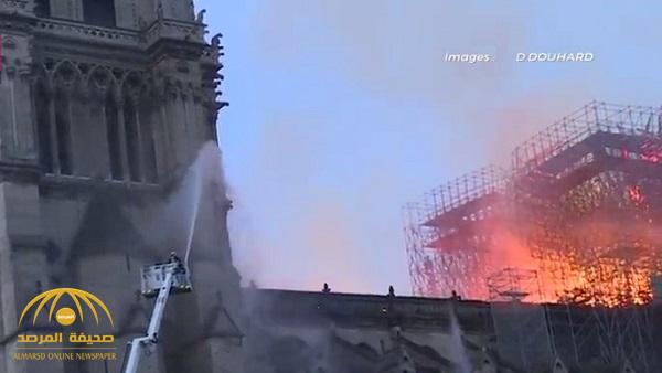 بالفيديو .. الكشف عن السلاح السري الذي استخدمه رجال الأطفاء الفرنسيين لإخماد حريق كاتدرائية نوتردام