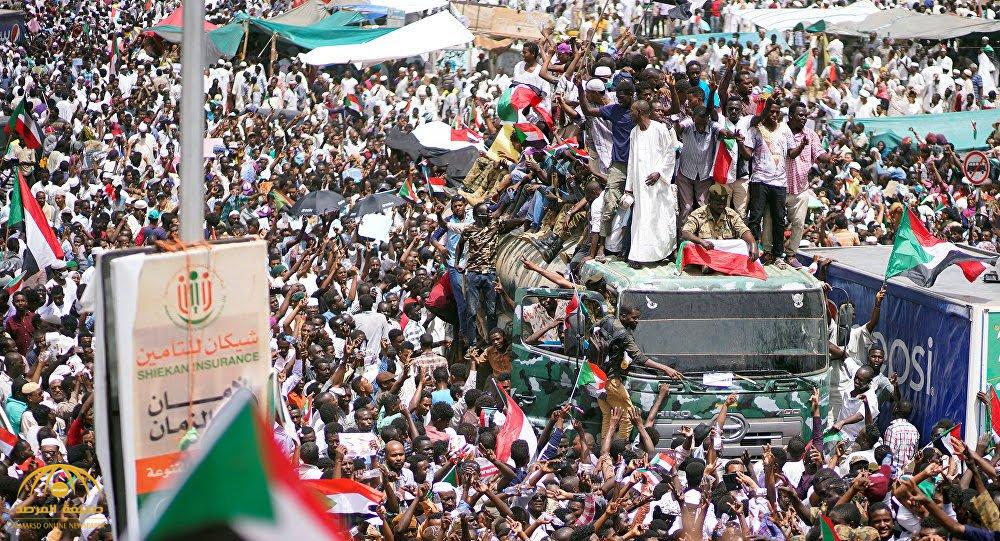 بعد الإطاحة بالبشير.. محاولة انقلاب جديدة في السودان بسبب هذا القرار!