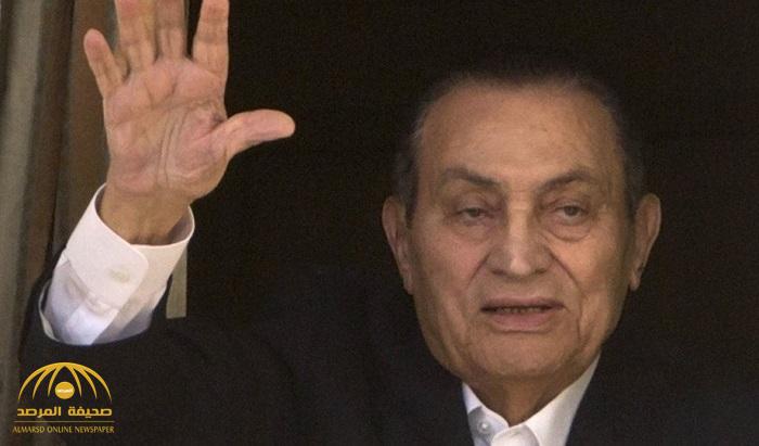شاهد : أحدث ظهور لـ"حسني مبارك" وزوجته في عيد ميلاده الـ"91"