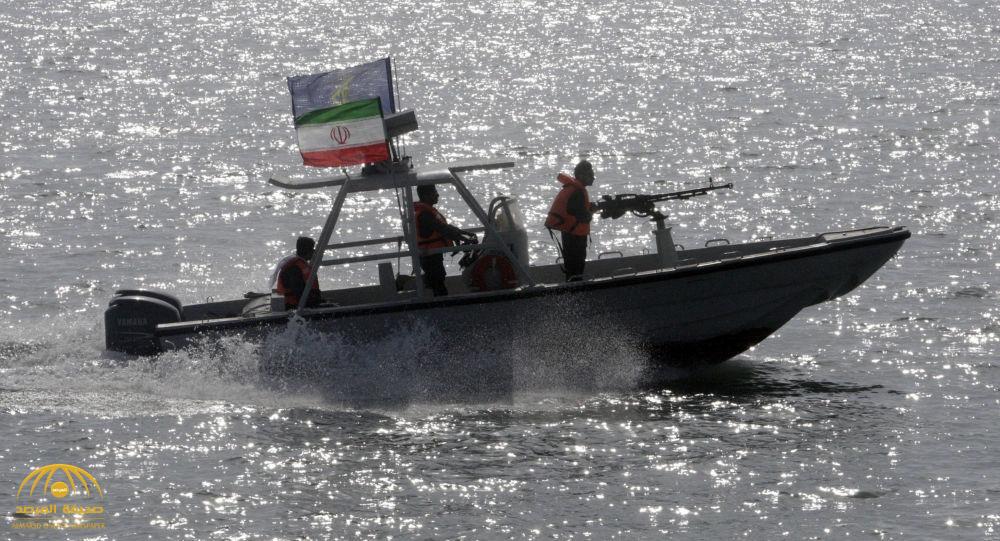 تقارير استخباراتية : إيران تحرك صواريخ باليستية وكروز على متن قوارب صغيرة للحرس الثوري في مياه الخليج