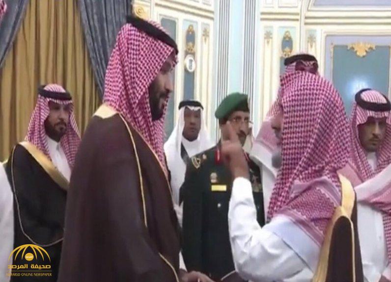 «آل عاطف» يروي كيف استقبله ولي العهد أثناء تهنئته بحلول شهر رمضان.. وهكذا ظهر الأمير محمد بن سلمان