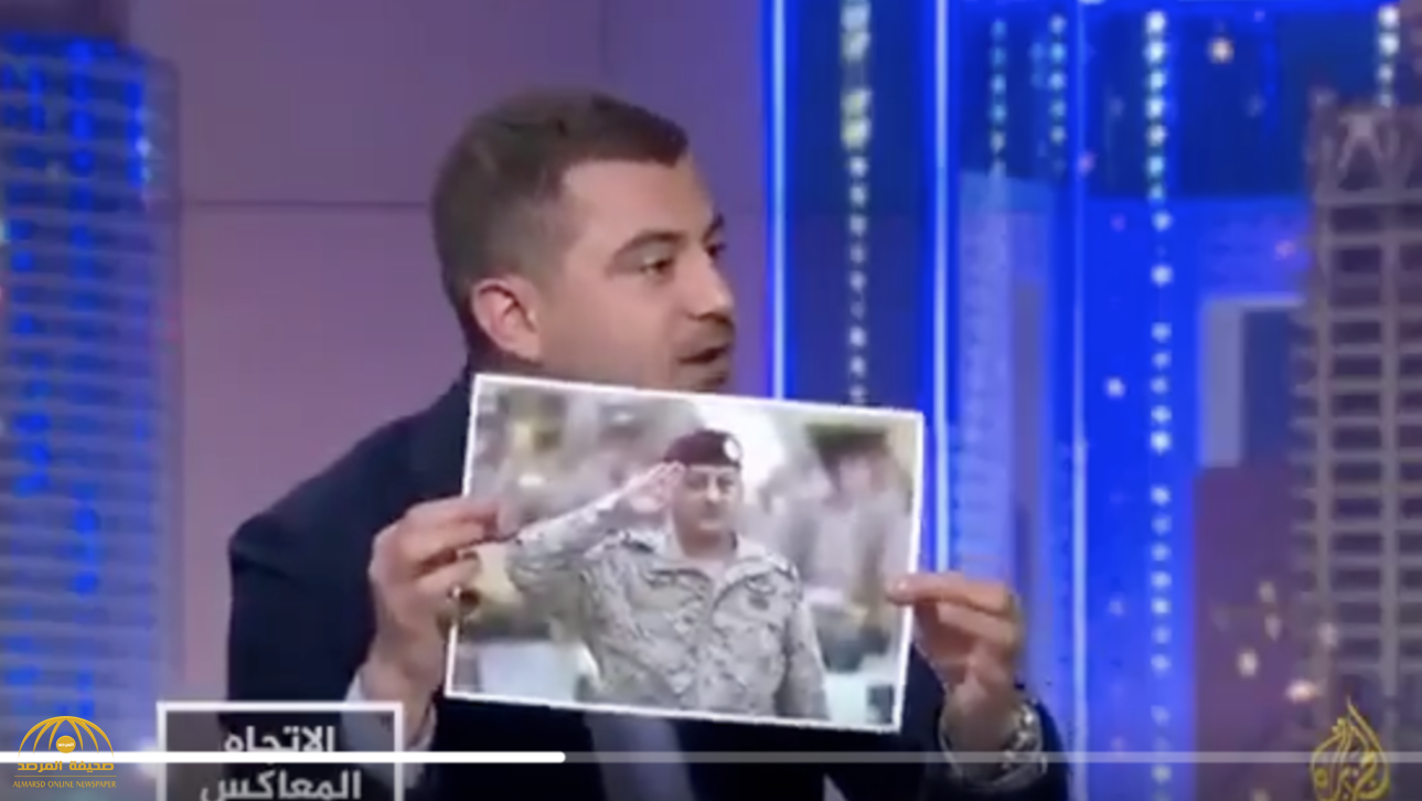 شاهد: لبناني من استديو "الاتجاه المعاكس" يرد على مزاعم " فيصل القاسم" ويرفع صورة أمير سعودي على الهواء