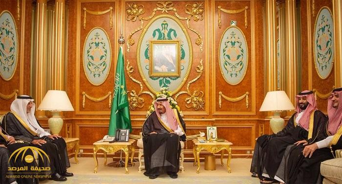 بالصور : خادم  الحرمين يستقبل "أمراء المناطق" بحضور "ولي العهد" في قصر السلام بجدة