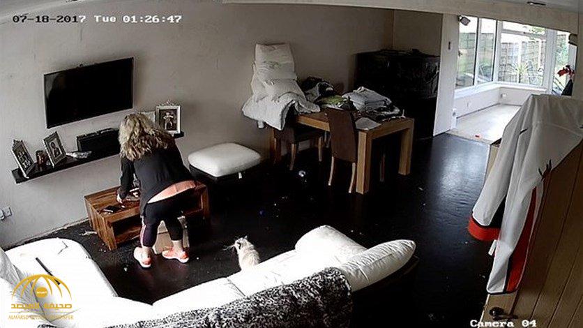 شاهد صدمة "بريطانية" بعد تركيب كاميرات مراقبة في منزلها.. هذا ما اكتشفته وكان يحدث على مدار عامين