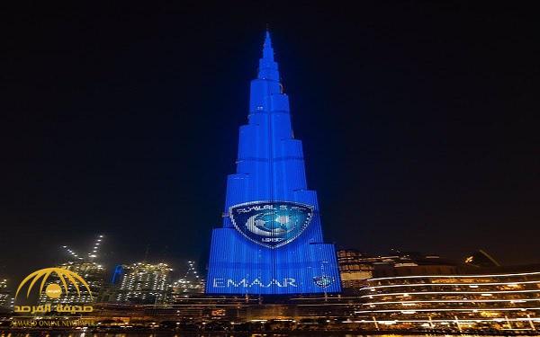 لهذا السبب.. "برج خليفة" في دبي يتوشح علم "الهلال" (فيديو)