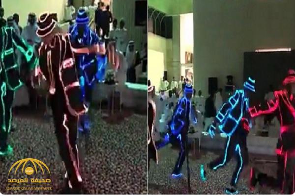 بالفيديو .. "رقصة هيب هوب" خلال حفل أمانة مكة بالعيد تثير الجدل .. ونائب رئيس المجلس البلدي : "كفيتمونا وزر مشاركتكم في هذا الاحتفال"