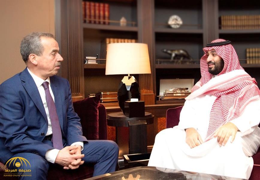 رئيس تحرير "الشرق الأوسط" يكشف أسباب إجراء مقابلة مع الأمير محمد بن سلمان.. ويوضح انطباعه من ردود ولي العهد (فيديو)
