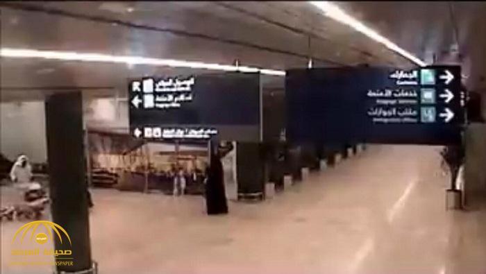 شاهد أول فيديو : لحظة استهداف مطار أبها الدولي بالمقذوف ‫الحوثي