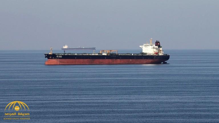 إيران تهدد بفرض الرسوم على مرور السفن وناقلات النفط عبر مضيق هرمز