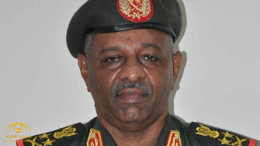 شاهد ..  فيديو مسرب لاستجواب قائد المحاولة الانقلابية في السودان