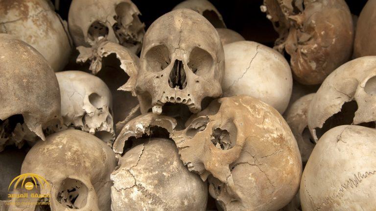 نحات سويدي يستخدم جماجم حقيقية لكشف ملامح بشر عاشوا قبل آلاف السنين.. شاهد كيف ظهروا؟