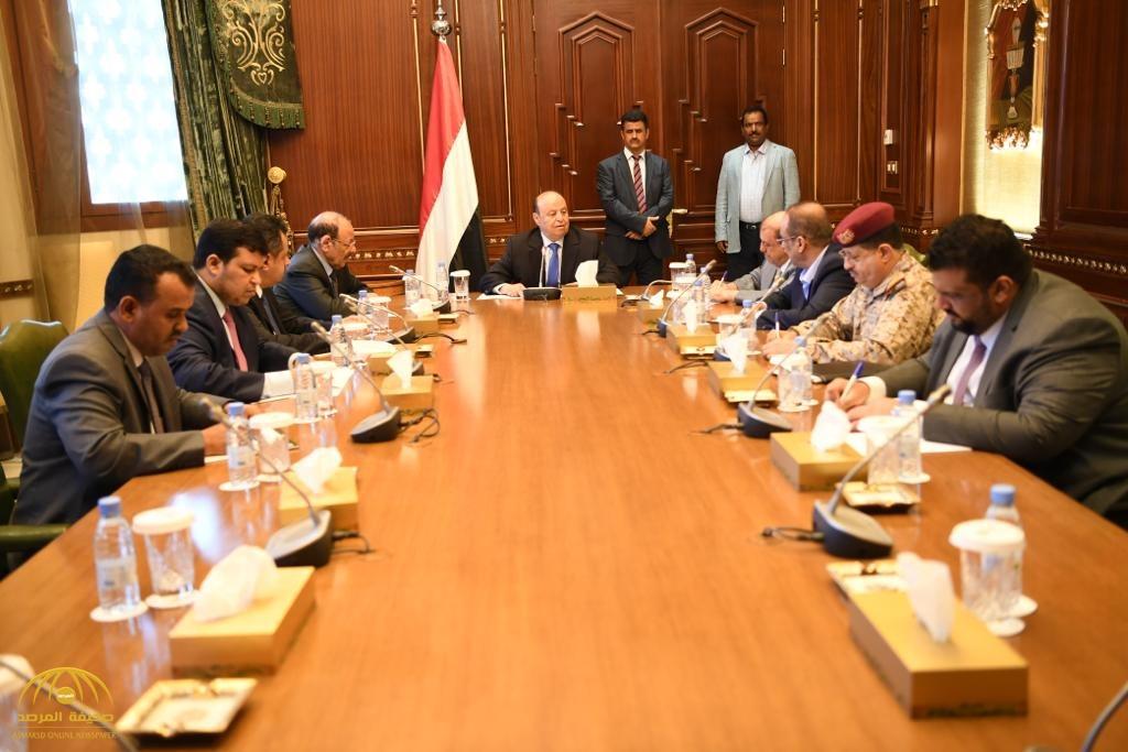 بعد أحداث عدن الأخيرة.. تفاصيل الاجتماع الاستثنائي للحكومة اليمنية في الرياض