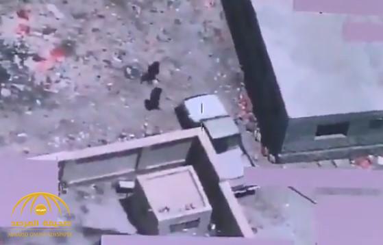 شاهد: فيديو يكشف مكان مفاجئ لاجتماعات "قادة الحوثي".. ويضع "الأمم المتحدة" في حرج