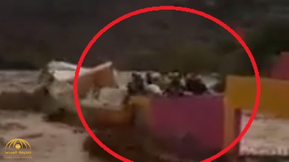 شاهد: لحظة غرق 7 أشخاص خلال فيضانات بالمغرب!