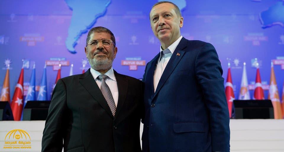 قيادي منشق عن "الإخوان" يفضح الاتفاق السري بين "أردوغان" و "مرسي" ويكشف تفاصيله