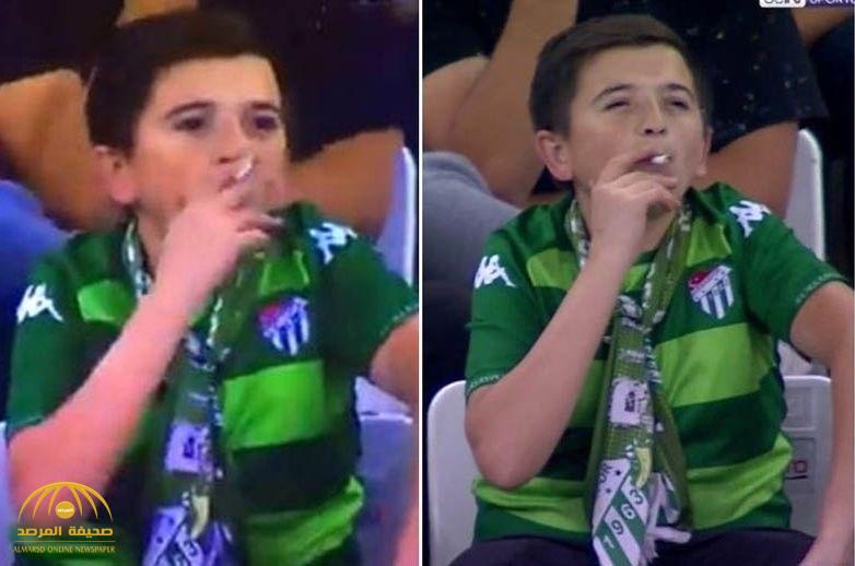 حقيقة "الطفل كيد".. صورته الكاميرات وهو يدخن في إحدى المباريات بتركيا .. مفاجأة بشأن عمره!-فيديو