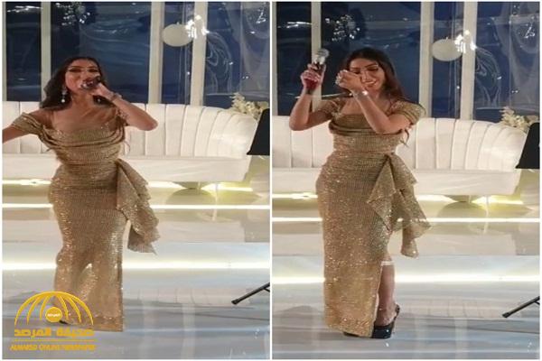 شاهد:  الفنانة المغربية "دنيا بطمة" ترقص في حفل زفاف .. ومتابعيها : تقلد "ميريام فارس" !