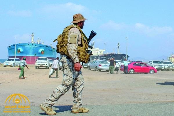 وصول مئات من الجنود والمعدات العسكرية السعودية إلى ميناء عدن