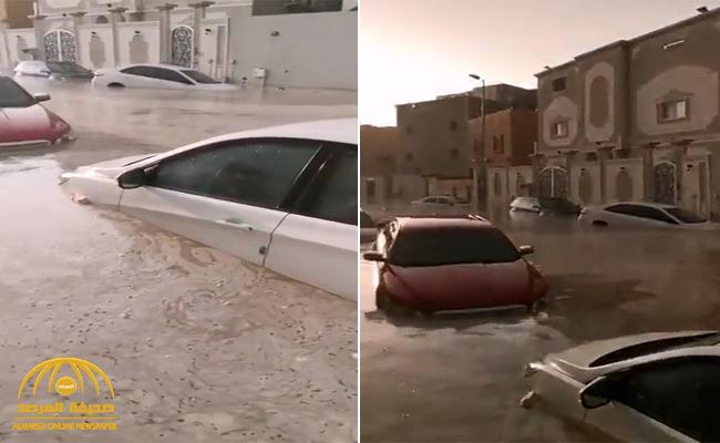 شاهد: الأمطار الغزيرة تغرق المركبات داخل عدد من الأحياء بمكة ..  والمتحدث باسم الدفاع المدني يعلق
