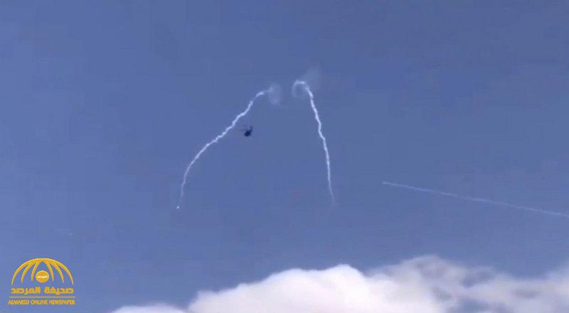 شاهد.. مهارة "بارعة" لطيار من "كتيبة الرعب" السعودية في التعامل مع صاروخ "سام 7" أطلقه الحوثيين بصعدة