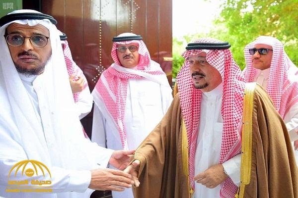 بالصور: أمير الرياض يؤدي الصلاة على الأمير تركي بن عبدالله  ووالدة الأمير سلطان بن عبدالله