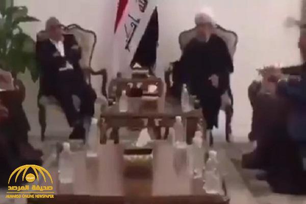 شاهد: مقطع مسرب لـ"رئيس الحكومة العراقية" يتلقى "نصائح مثيرة للجدل"