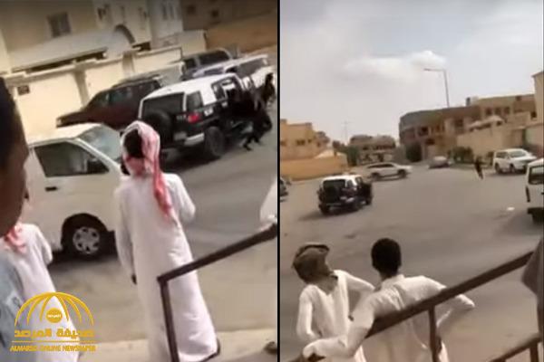 بالفيديو: القبض على سائق جيب بالقوة الجبرية صدم دورية وحاول الهرب وسط حي .. والكشف ما كان بحوزته!