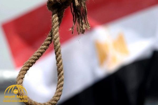 إعدام امرأة مصرية  قتلت طفلة لتشتري هدية "عيد الحب" لزوجها