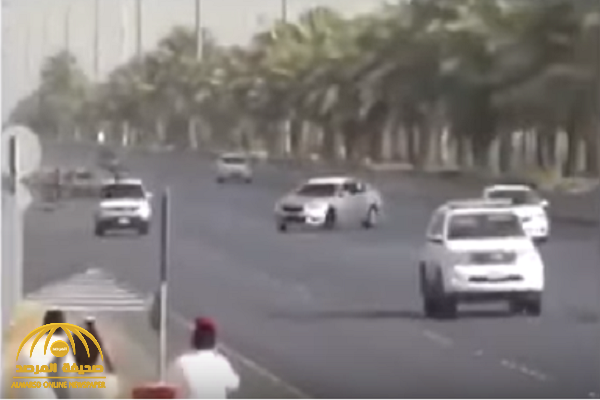 مرور  الرياض  يعلق على مقطع متداول بشأن ممارسة بعض الشبان التفحيط بالدائري الغربي • صحيفة المرصد