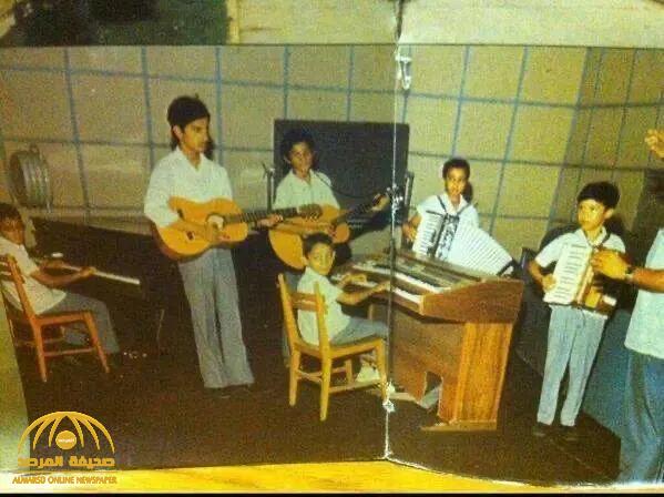 شاهد صور وفيديو نادر  لـ"تعليم  الموسيقى"  في إحدى مدارس السعودية قبل 60 عاماً !