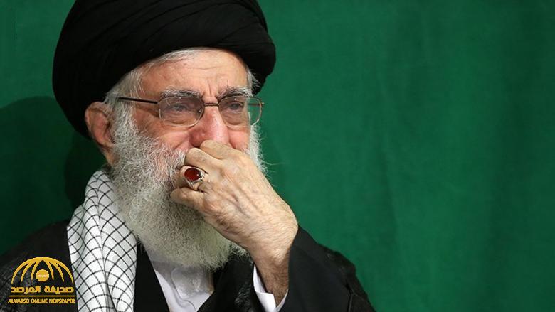 اخترقت أنف خامنئي.. الكشف عن سبب الرائحة "النتنة" التي أزعجت الإيرانيين على مدار عامٍ في طهران!