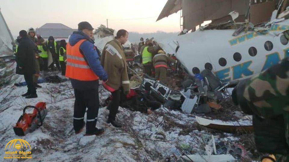 سقوط طائرة تقل 100 شخص  وتوقعات بالعثور على ناجين-صور