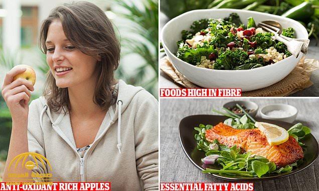 خبير تغذية "إسترالي" يكشف عن العناصر الغذائية الأربعة التي يمكن أن تساعد في مكافحة السرطان